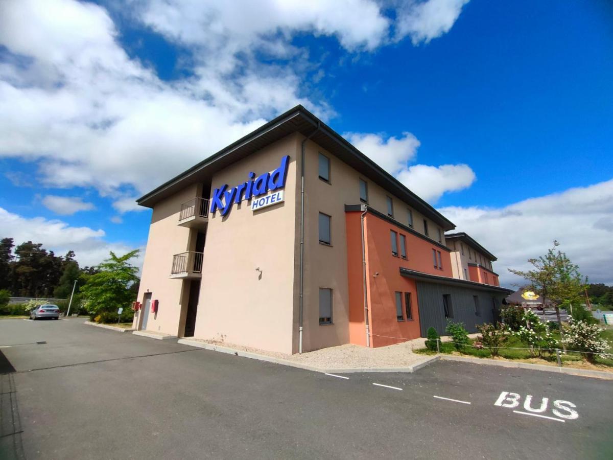 Kyriad Saint Chely D'Apcher - Aire De La Lozere Albaret-Sainte-Marie Buitenkant foto