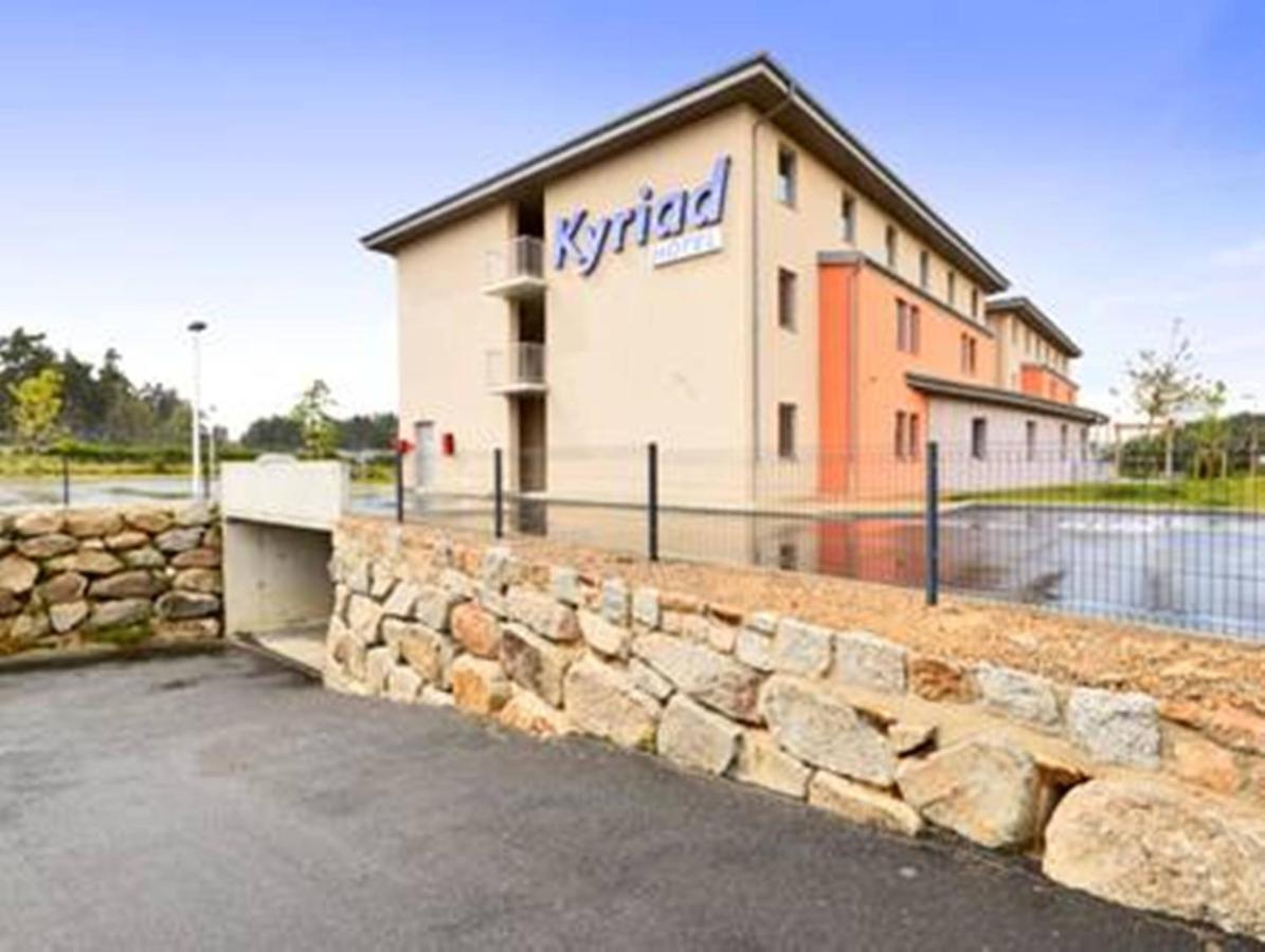 Kyriad Saint Chely D'Apcher - Aire De La Lozere Albaret-Sainte-Marie Buitenkant foto
